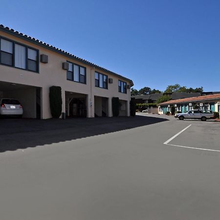 Marinwood Inn & Suites Novato Exterior photo